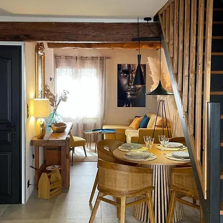 Maison Cosy, 2 Chambres, Adossee Aux Remparts Aigues-Mortes