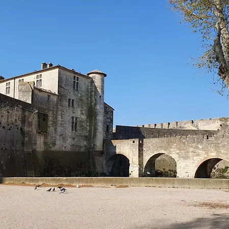 Maison Cosy, 2 Chambres, Adossee Aux Remparts Tatil Evi