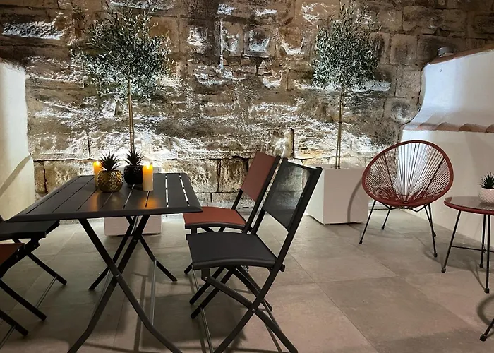 Maison Cosy, 2 Chambres, Adossee Aux Remparts *